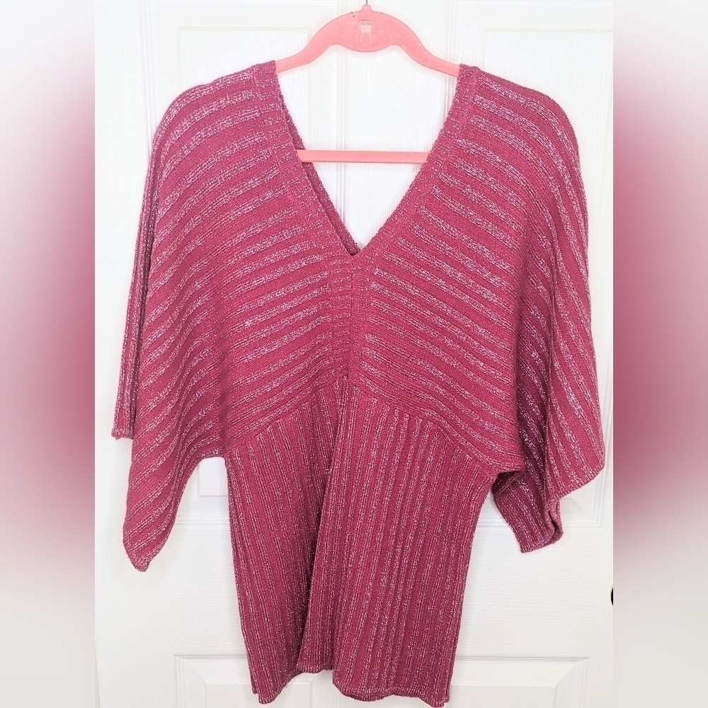 Vintage De Rotchild Woman V-neck Sweater Fuschia With Sparkling Silver Thread